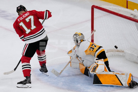 Penguins Blackhawks Hockey