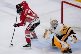 Penguins Blackhawks Hockey