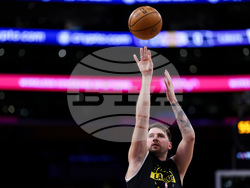 Kings Lakers Basketball