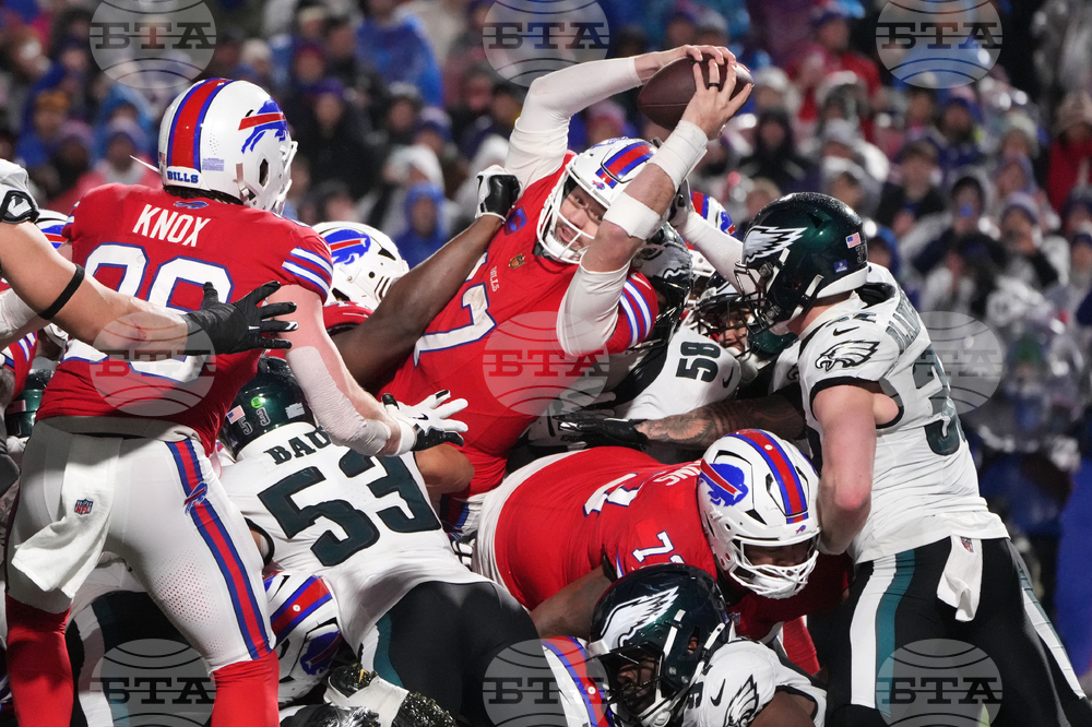 APTOPIX Eagles Bills Football
