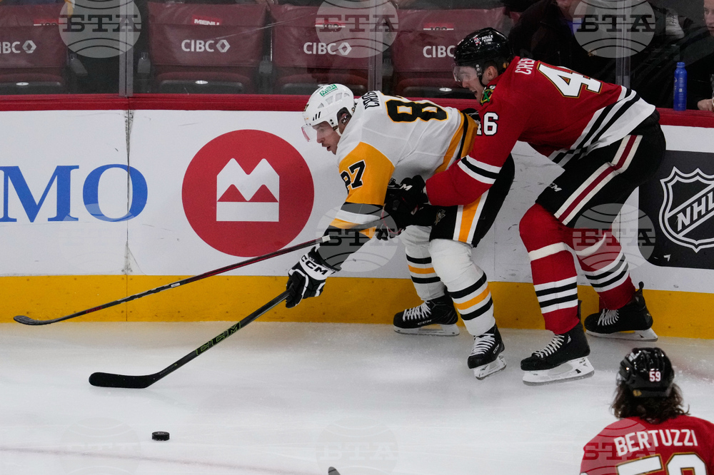 Penguins Blackhawks Hockey