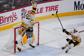 Penguins Blackhawks Hockey