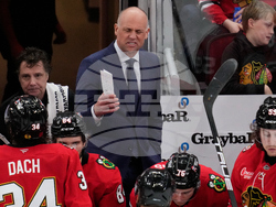 Penguins Blackhawks Hockey