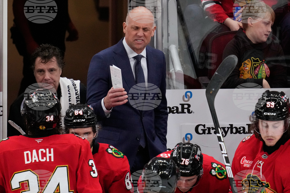 Penguins Blackhawks Hockey