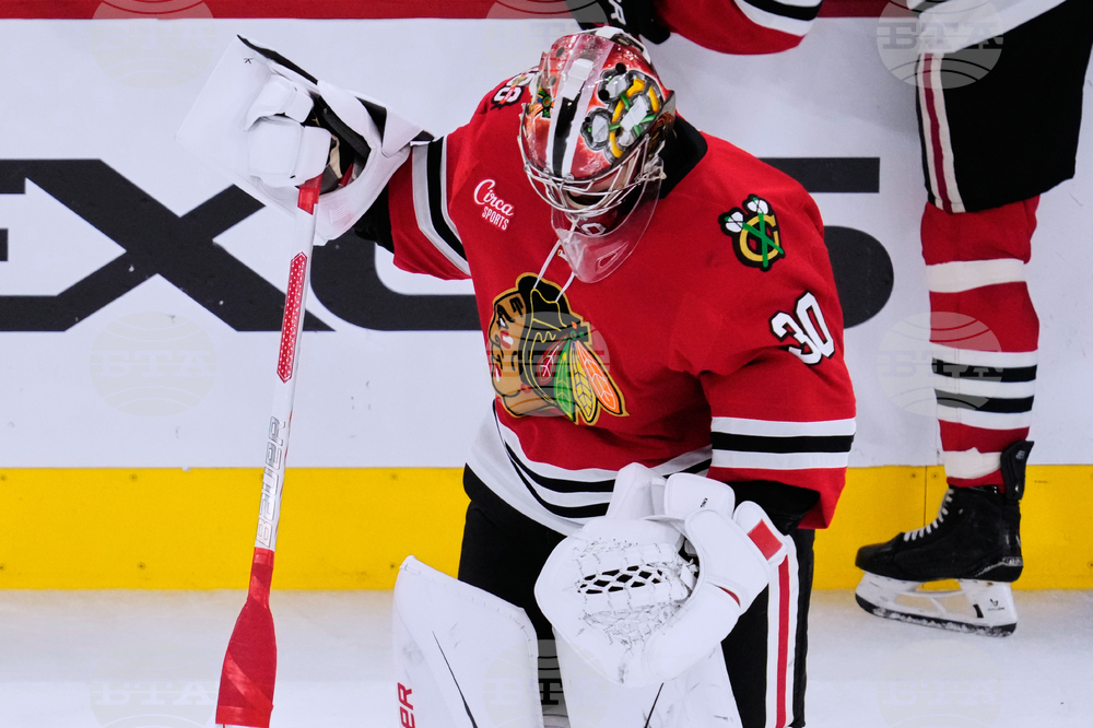 Penguins Blackhawks Hockey