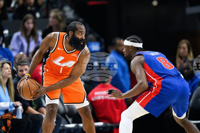 Pistons Clippers Basketball