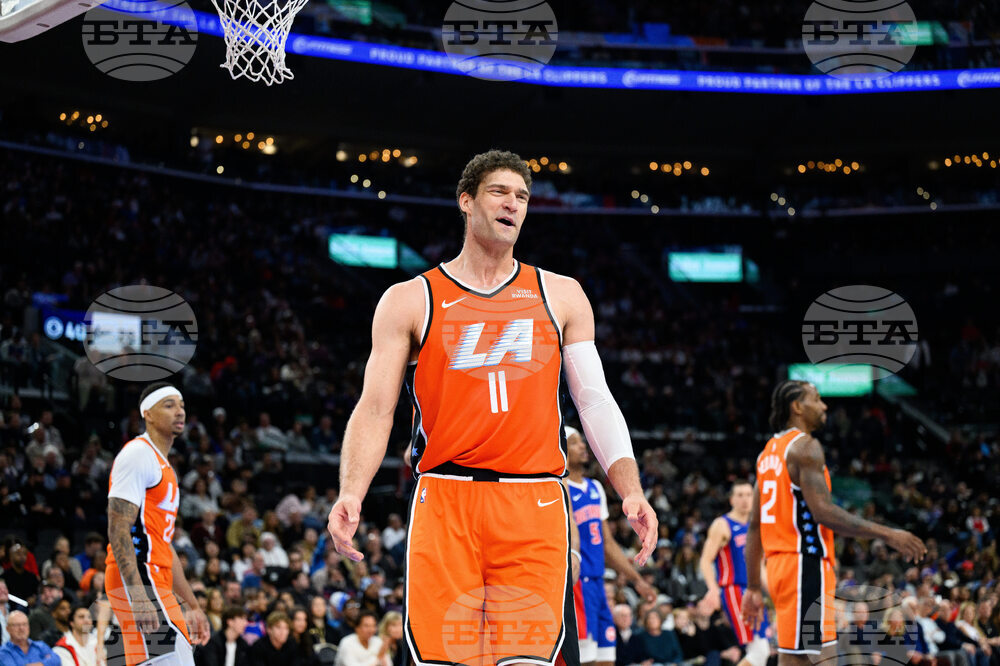 Pistons Clippers Basketball