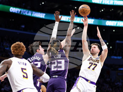 Kings Lakers Basketball