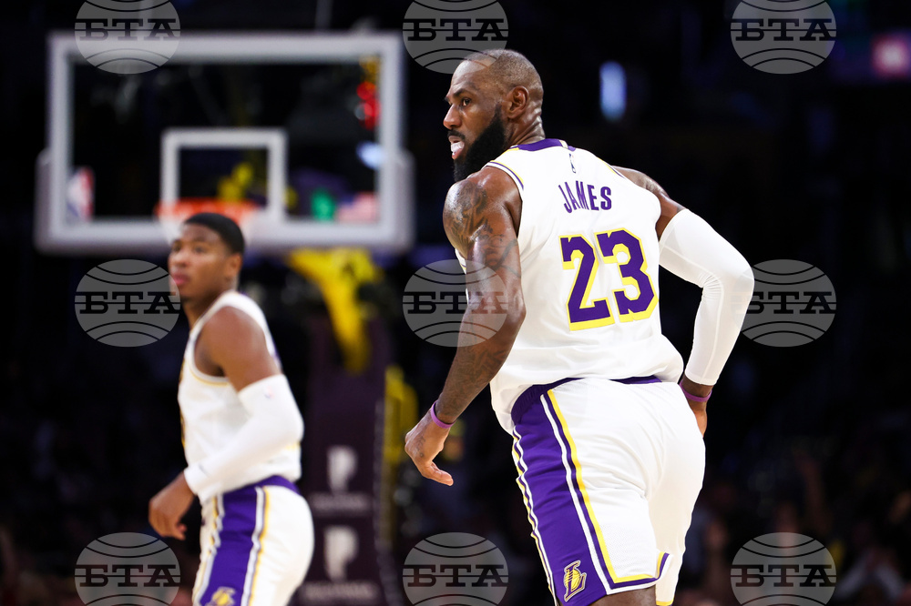 Kings Lakers Basketball