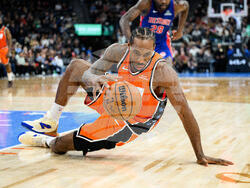 Pistons Clippers Basketball