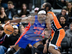 Pistons Clippers Basketball