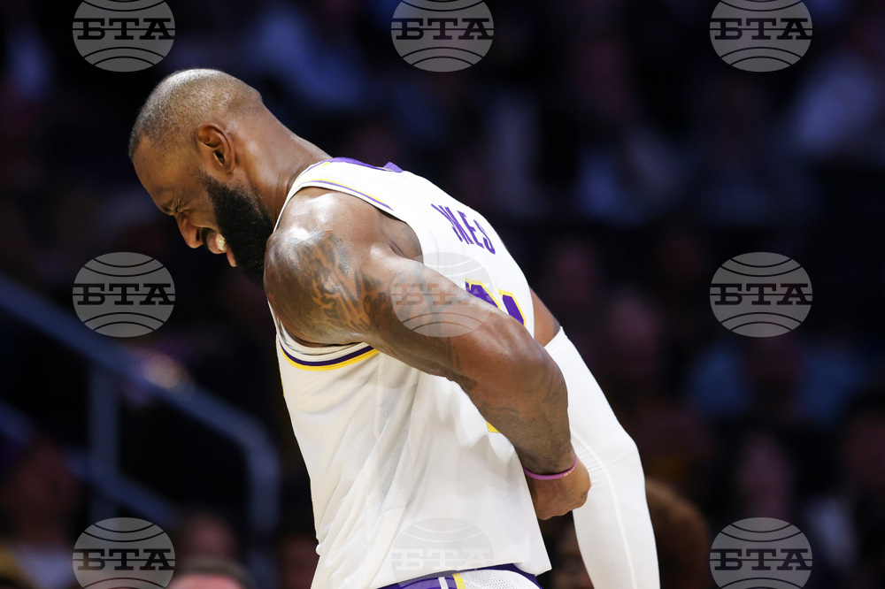 Kings Lakers Basketball