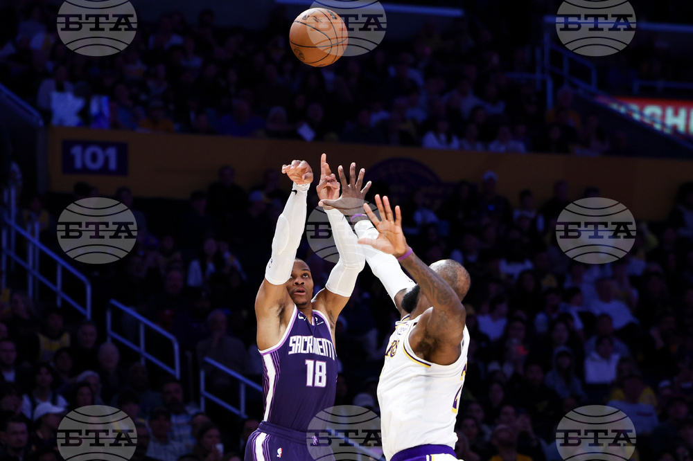 Kings Lakers Basketball