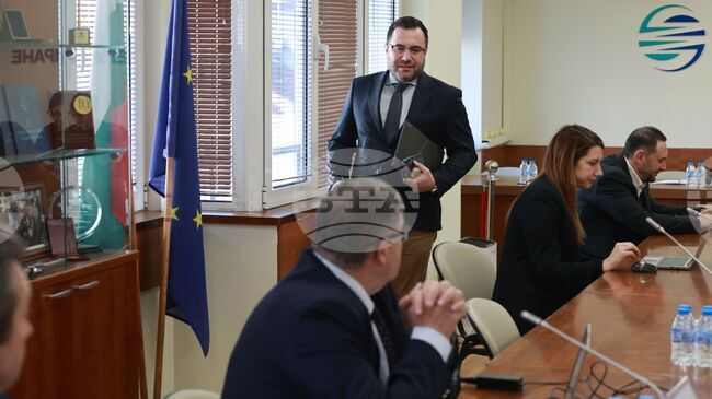 Природният газ поевтинява с 3,3 на сто през януари, реши КЕВР 