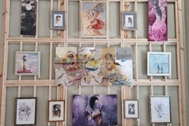 Варна - изложба - "Вчерашни момичета"