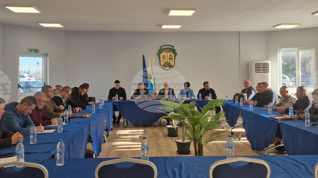 Средствата от отчисленията за отпадъци да останат по сметката на Общината, гласуваха общинските съветници в Самуил