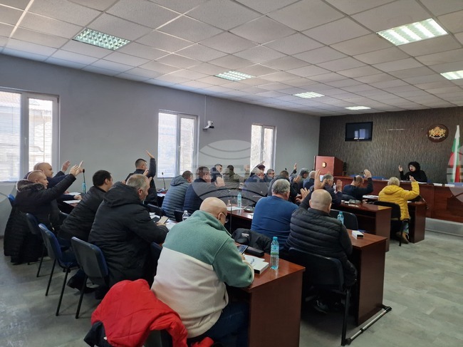 Общинските съветници в Омуртаг одобриха изграждането на нова клетка на регионалното депо за неопасни отпадъци