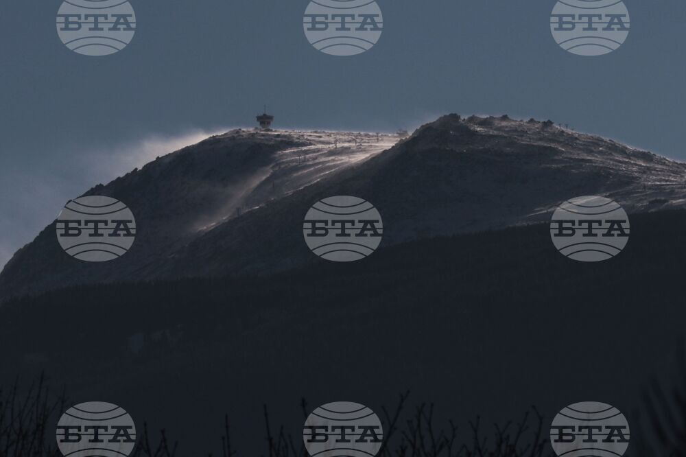Продължава издирването на 22-годишния младеж в района на Витоша 