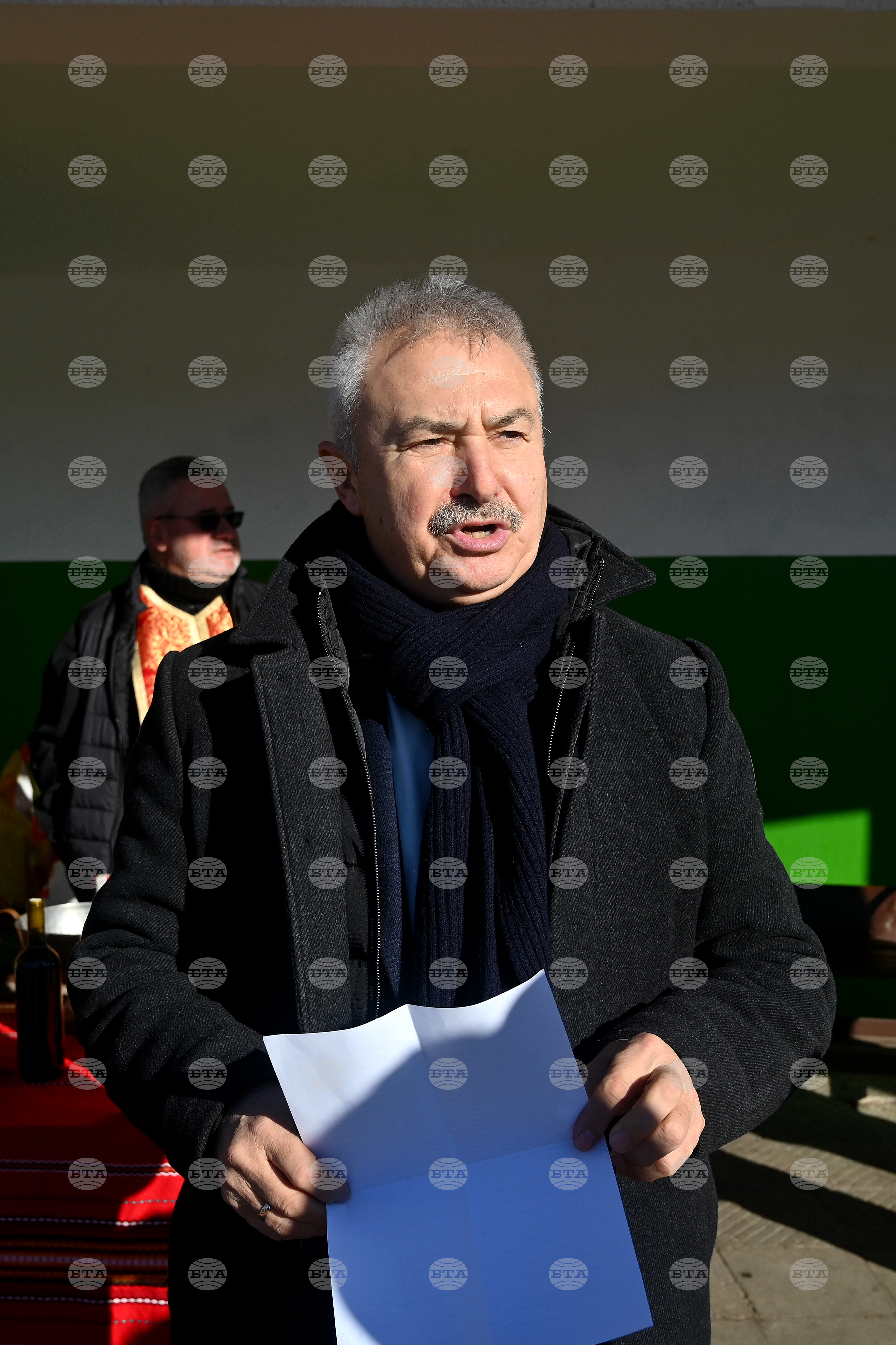 Монтана - път - откриване