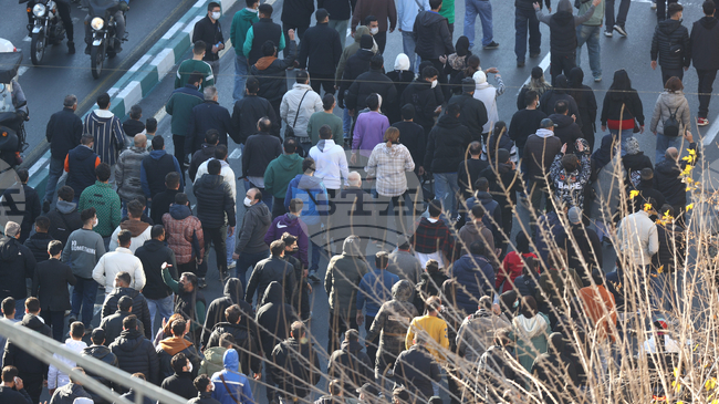 Първи арести бяха извършени на протестите в Иран