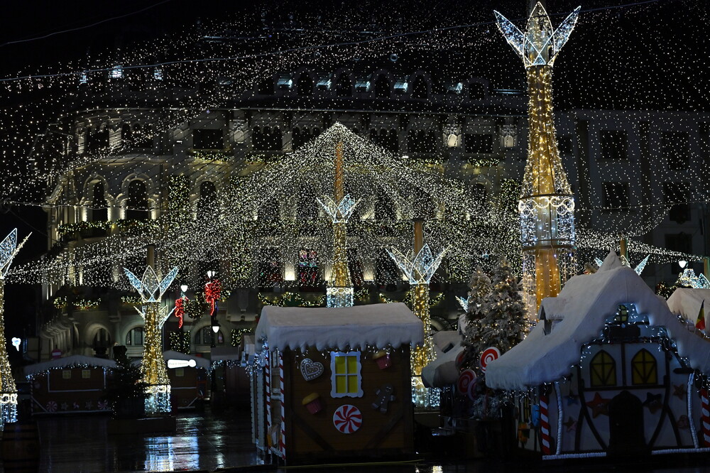 Аджерпрес: Кметството на Крайова удължава коледния базар до 11 януари 2026 г.