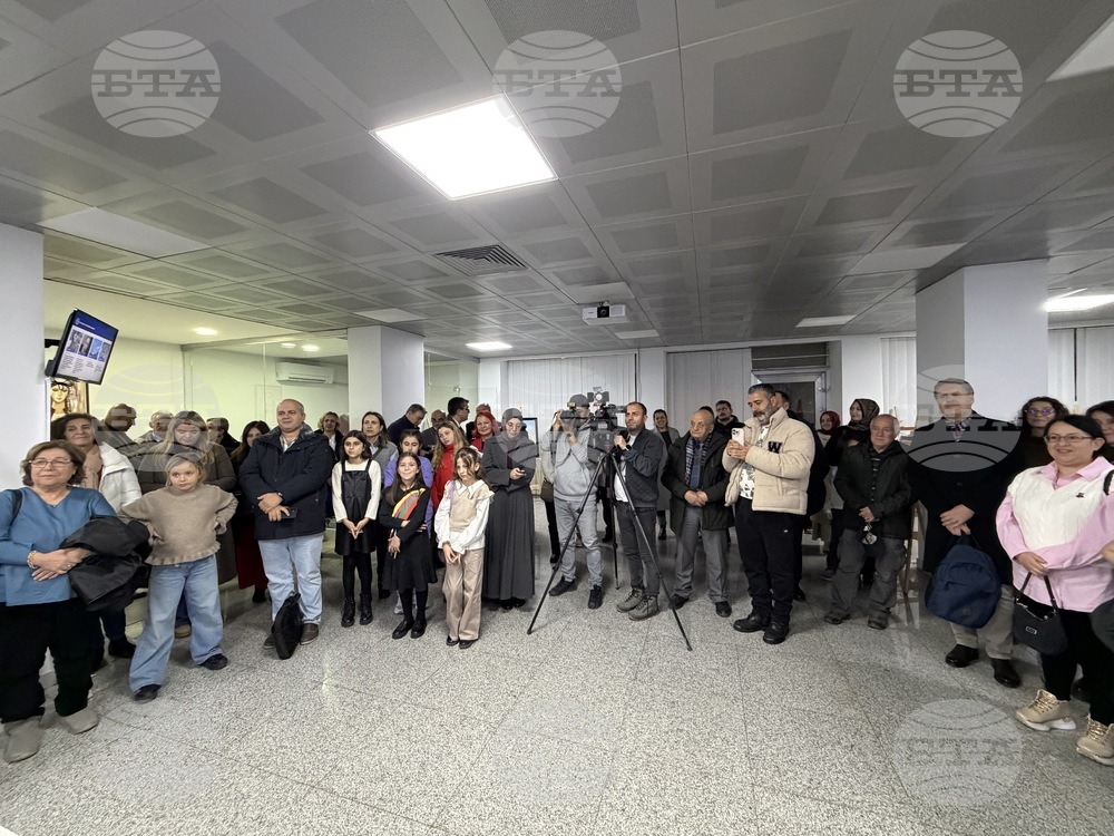 Турция - Национален пресклуб на БТА Анкара - „Мостът на цветовете: деца със специални заложби от Турция рисуват България“ - изложба