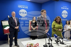 Турция - Национален пресклуб на БТА Анкара - „Мостът на цветовете: деца със специални заложби от Турция рисуват България“ - изложба