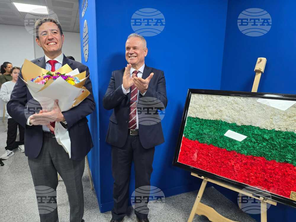 Турция - Национален пресклуб на БТА Анкара - „Мостът на цветовете: деца със специални заложби от Турция рисуват България“ - изложба