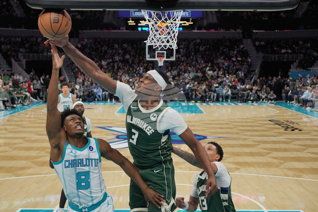 Bucks Hornets Basketball