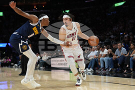 Nuggets Heat Basketball