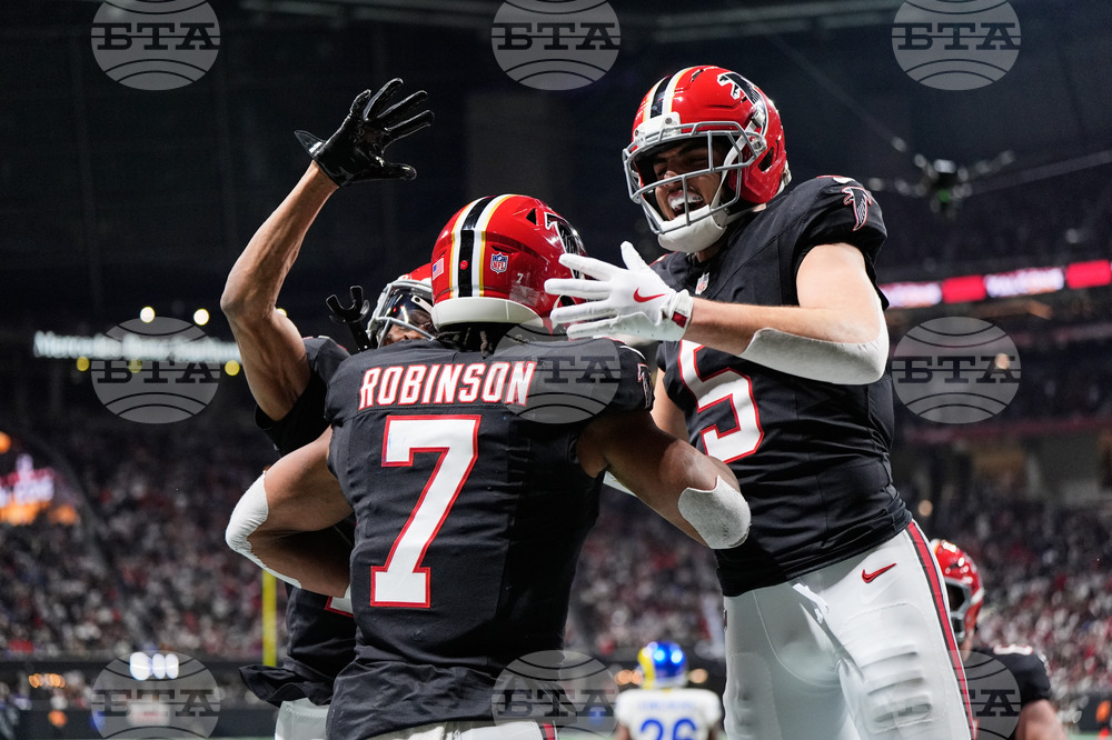 Rams Falcons Football