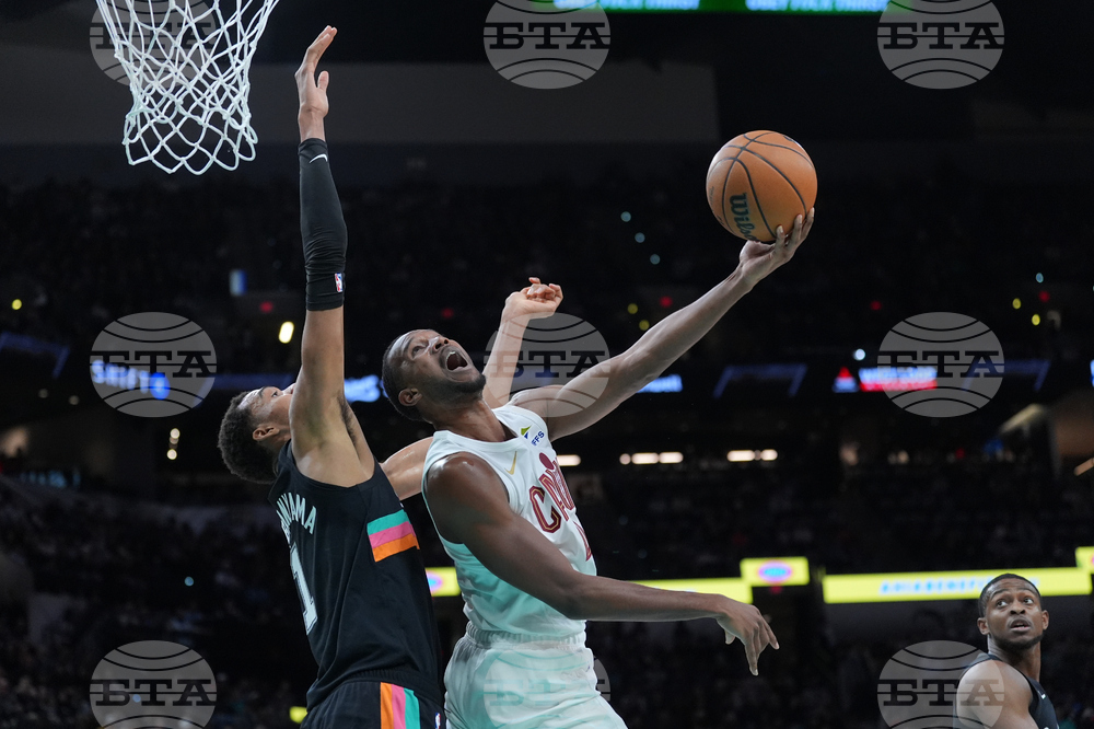 Cavaliers Spurs Basketball