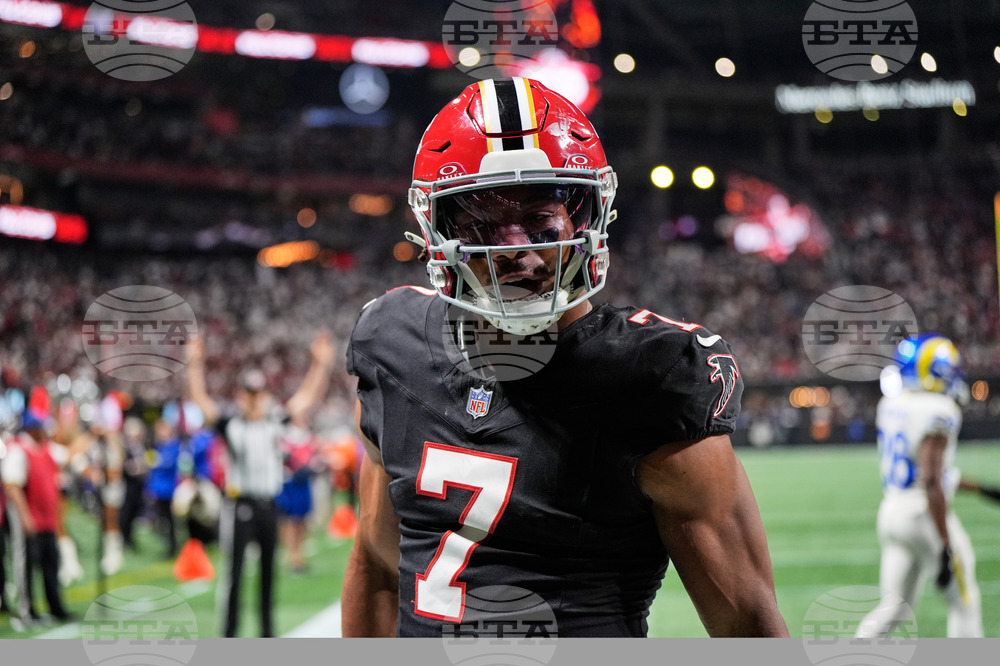 Rams Falcons Football