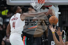 Cavaliers Spurs Basketball