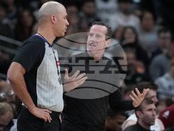 Cavaliers Spurs Basketball