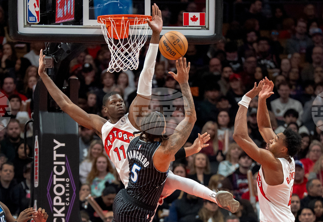 Raptors Magic Basketball