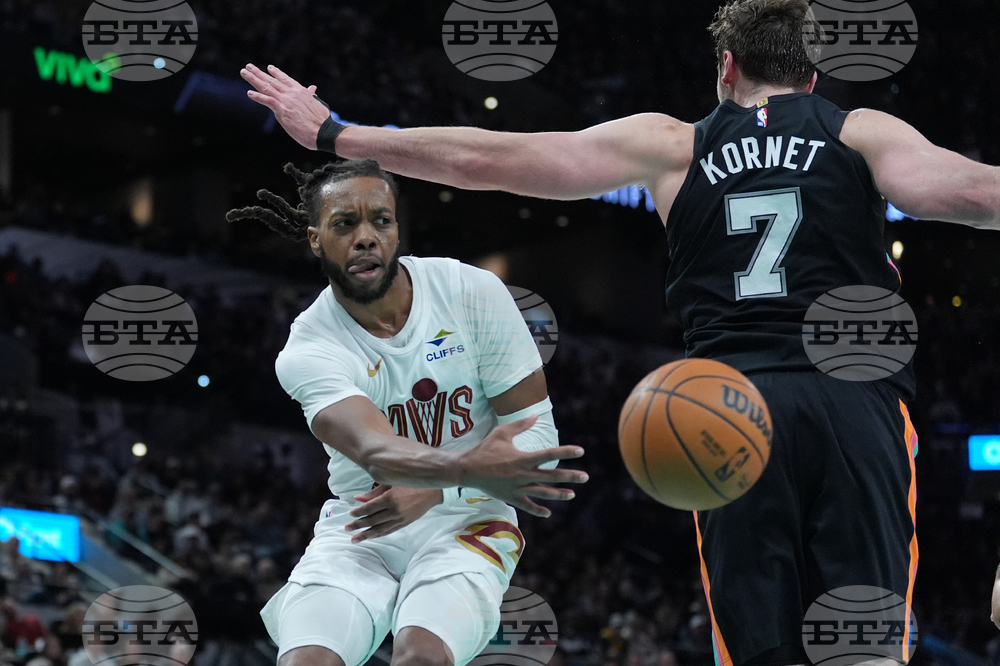 Cavaliers Spurs Basketball