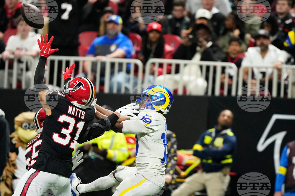 Rams Falcons Football