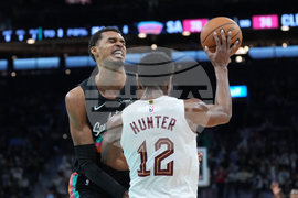 Cavaliers Spurs Basketball