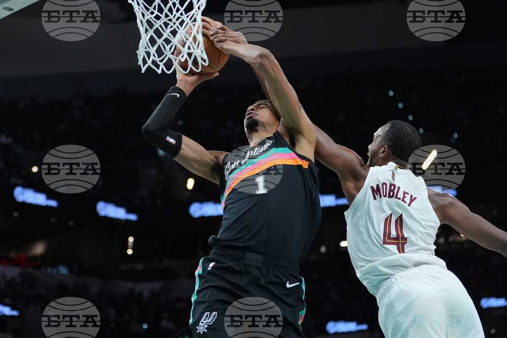 Cavaliers Spurs Basketball