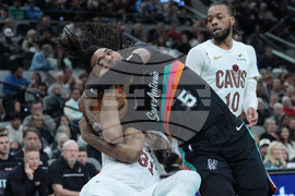 Cavaliers Spurs Basketball