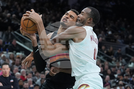 Cavaliers Spurs Basketball