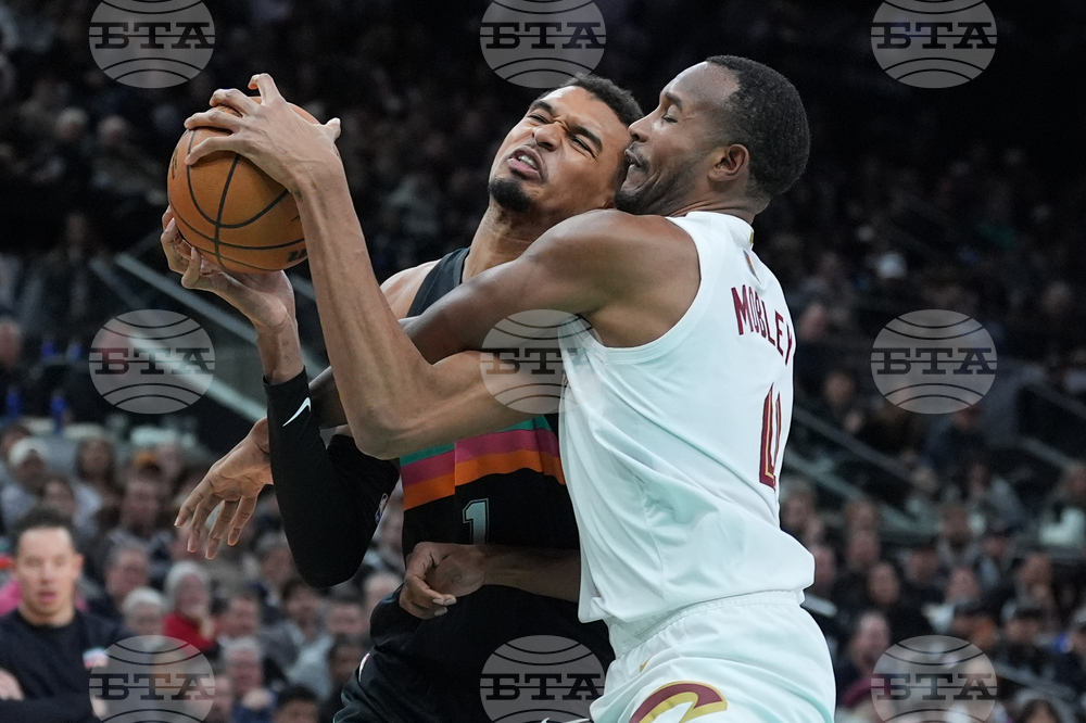 Cavaliers Spurs Basketball