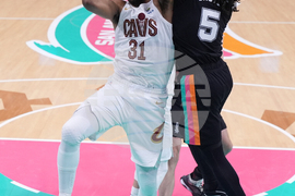 Cavaliers Spurs Basketball