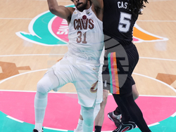 Cavaliers Spurs Basketball