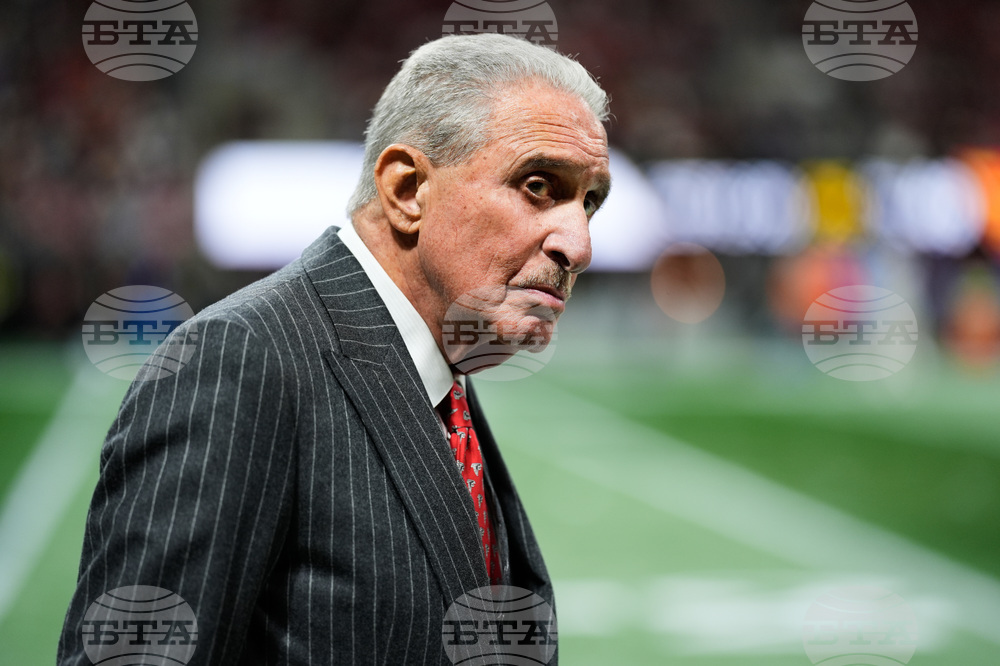 Rams Falcons Football