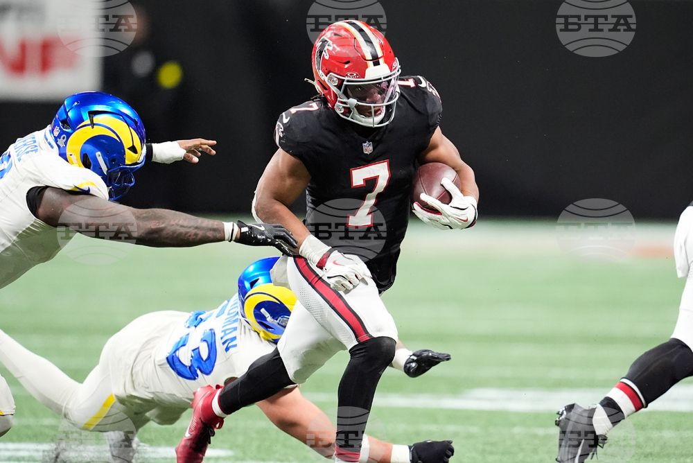 Rams Falcons Football