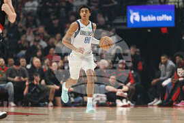 Mavericks Trail Blazers Basketball