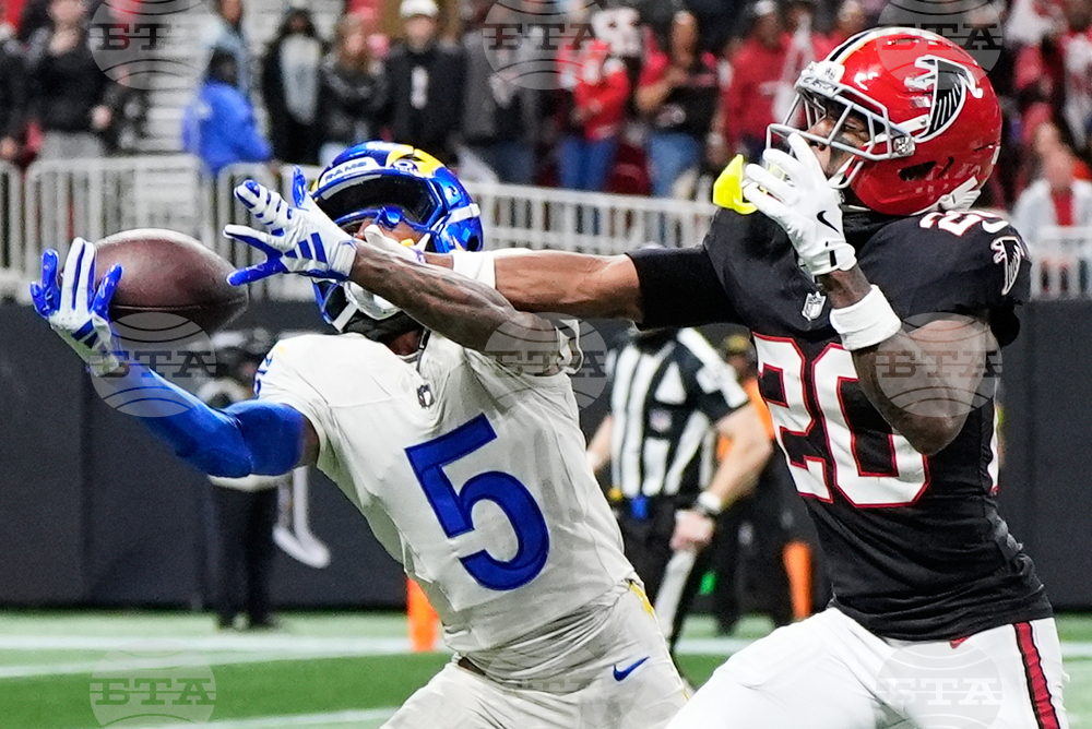 Rams Falcons Football