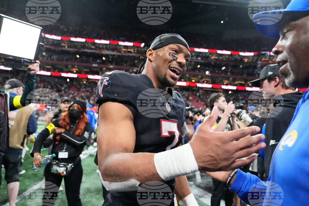 Rams Falcons Football